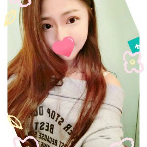 <!-- 標題:樣式全部寫在元素的 style 屬性中 --> <div class="amy-contact-code" style="box-sizing:border-box;display:inline-flex;flex-wrap:wrap;align-items:baseline;gap:4px 8px;max-width:100%;margin:0 0 10px;padding:8px 12px;border:1px solid #39b9aa;border-radius:11px;background:#fff;line-height:1.5;"> <span style="color:#777;font-size:13px;">聯絡客服請給編號:</span> <strong style="color:#178d80;font-size:20px;font-weight:700;letter-spacing:.03em;overflow-wrap:anywhere;">53O08TXOKS</strong> </div> <div style="box-sizing:border-box;width:100%;max-width:360px;padding:8px 10px 12px;overflow:hidden;border:1px solid #a8ddd8;border-radius:14px;background:#d9f2ef;color:#333;font-family:Arial,'Microsoft JhengHei',sans-serif;font-size:14px;line-height:1.5;"> <div style="display:flex !important;align-items:center;justify-content:space-between;margin-bottom:3px;padding:4px 3px;font-weight:700;"> <span style="display:block !important;min-width:0;color:#333;font-size:16px;line-height:1.5;overflow-wrap:anywhere;">暱稱:<em style="margin-left:4px;color:#555;font-size:18px;font-style:normal;font-weight:700;">YOYO</em></span> </div> <div style="box-sizing:border-box;display:flex !important;flex-wrap:wrap;width:100%;margin:0;padding:0;"> <div style="box-sizing:border-box;display:grid !important;flex:1 1 100%;grid-template-columns:max-content minmax(0,1fr);column-gap:4px;align-items:start;min-width:0;max-width:100%;min-height:31px;padding:4px 3px;border-bottom:1px solid rgba(100,170,165,.3);"> <span style="display:block !important;margin:0 !important;padding:0 !important;float:none !important;font-weight:700;white-space:nowrap;">地區:</span> <span style="display:block !important;min-width:0;margin:0 !important;padding:0 !important;float:none !important;overflow:visible !important;color:#666;white-space:normal !important;overflow-wrap:anywhere;line-height:1.5;">台南</span> </div> <div style="box-sizing:border-box;display:grid !important;flex:1 1 145px;grid-template-columns:max-content minmax(0,1fr);column-gap:4px;align-items:start;min-width:0;max-width:100%;min-height:31px;padding:4px 3px;border-bottom:1px solid rgba(100,170,165,.3);"> <span style="display:block !important;margin:0 !important;padding:0 !important;float:none !important;font-weight:700;white-space:nowrap;">年齡:</span> <span style="display:block !important;min-width:0;margin:0 !important;padding:0 !important;float:none !important;overflow:visible !important;color:#666;white-space:normal !important;overflow-wrap:anywhere;line-height:1.5;">19</span> </div> <div style="box-sizing:border-box;display:grid !important;flex:1 1 145px;grid-template-columns:max-content minmax(0,1fr);column-gap:4px;align-items:start;min-width:0;max-width:100%;min-height:31px;padding:4px 3px;border-bottom:1px solid rgba(100,170,165,.3);"> <span style="display:block !important;margin:0 !important;padding:0 !important;float:none !important;font-weight:700;white-space:nowrap;">身高:</span> <span style="display:block !important;min-width:0;margin:0 !important;padding:0 !important;float:none !important;overflow:visible !important;color:#666;white-space:normal !important;overflow-wrap:anywhere;line-height:1.5;">165</span> </div> <div style="box-sizing:border-box;display:grid !important;flex:1 1 145px;grid-template-columns:max-content minmax(0,1fr);column-gap:4px;align-items:start;min-width:0;max-width:100%;min-height:31px;padding:4px 3px;border-bottom:1px solid rgba(100,170,165,.3);"> <span style="display:block !important;margin:0 !important;padding:0 !important;float:none !important;font-weight:700;white-space:nowrap;">罩杯:</span> <span style="display:block !important;min-width:0;margin:0 !important;padding:0 !important;float:none !important;overflow:visible !important;color:#666;white-space:normal !important;overflow-wrap:anywhere;line-height:1.5;">C杯</span> </div> <div style="box-sizing:border-box;display:grid !important;flex:1 1 100%;grid-template-columns:max-content minmax(0,1fr);column-gap:4px;align-items:start;min-width:0;max-width:100%;min-height:31px;padding:4px 3px;border-bottom:1px solid rgba(100,170,165,.3);"> <span style="display:block !important;margin:0 !important;padding:0 !important;float:none !important;font-weight:700;white-space:nowrap;">方式:</span> <span style="display:block !important;min-width:0;margin:0 !important;padding:0 !important;float:none !important;overflow:visible !important;color:#666;white-space:normal !important;overflow-wrap:anywhere;line-height:1.5;">全套</span> </div> </div> </div>