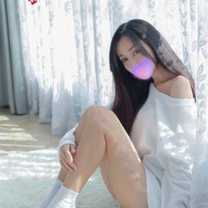 <!-- 標題:樣式全部寫在元素的 style 屬性中 --> <div class="amy-contact-code" style="box-sizing:border-box;display:inline-flex;flex-wrap:wrap;align-items:baseline;gap:4px 8px;max-width:100%;margin:0 0 10px;padding:8px 12px;border:1px solid #39b9aa;border-radius:11px;background:#fff;line-height:1.5;"> <span style="color:#777;font-size:13px;">聯絡客服請給編號:</span> <strong style="color:#178d80;font-size:20px;font-weight:700;letter-spacing:.03em;overflow-wrap:anywhere;">BC1US9A3</strong> </div> <div style="box-sizing:border-box;width:100%;max-width:360px;padding:8px 10px 12px;overflow:hidden;border:1px solid #a8ddd8;border-radius:14px;background:#d9f2ef;color:#333;font-family:Arial,'Microsoft JhengHei',sans-serif;font-size:14px;line-height:1.5;"> <div style="display:flex !important;align-items:center;justify-content:space-between;margin-bottom:3px;padding:4px 3px;font-weight:700;"> <span style="display:block !important;min-width:0;color:#333;font-size:16px;line-height:1.5;overflow-wrap:anywhere;">暱稱:<em style="margin-left:4px;color:#555;font-size:18px;font-style:normal;font-weight:700;">凱凱</em></span> </div> <div style="box-sizing:border-box;display:flex !important;flex-wrap:wrap;width:100%;margin:0;padding:0;"> <div style="box-sizing:border-box;display:grid !important;flex:1 1 100%;grid-template-columns:max-content minmax(0,1fr);column-gap:4px;align-items:start;min-width:0;max-width:100%;min-height:31px;padding:4px 3px;border-bottom:1px solid rgba(100,170,165,.3);"> <span style="display:block !important;margin:0 !important;padding:0 !important;float:none !important;font-weight:700;white-space:nowrap;">地區:</span> <span style="display:block !important;min-width:0;margin:0 !important;padding:0 !important;float:none !important;overflow:visible !important;color:#666;white-space:normal !important;overflow-wrap:anywhere;line-height:1.5;">台中</span> </div> <div style="box-sizing:border-box;display:grid !important;flex:1 1 145px;grid-template-columns:max-content minmax(0,1fr);column-gap:4px;align-items:start;min-width:0;max-width:100%;min-height:31px;padding:4px 3px;border-bottom:1px solid rgba(100,170,165,.3);"> <span style="display:block !important;margin:0 !important;padding:0 !important;float:none !important;font-weight:700;white-space:nowrap;">年齡:</span> <span style="display:block !important;min-width:0;margin:0 !important;padding:0 !important;float:none !important;overflow:visible !important;color:#666;white-space:normal !important;overflow-wrap:anywhere;line-height:1.5;">23</span> </div> <div style="box-sizing:border-box;display:grid !important;flex:1 1 145px;grid-template-columns:max-content minmax(0,1fr);column-gap:4px;align-items:start;min-width:0;max-width:100%;min-height:31px;padding:4px 3px;border-bottom:1px solid rgba(100,170,165,.3);"> <span style="display:block !important;margin:0 !important;padding:0 !important;float:none !important;font-weight:700;white-space:nowrap;">身高:</span> <span style="display:block !important;min-width:0;margin:0 !important;padding:0 !important;float:none !important;overflow:visible !important;color:#666;white-space:normal !important;overflow-wrap:anywhere;line-height:1.5;">164</span> </div> <div style="box-sizing:border-box;display:grid !important;flex:1 1 145px;grid-template-columns:max-content minmax(0,1fr);column-gap:4px;align-items:start;min-width:0;max-width:100%;min-height:31px;padding:4px 3px;border-bottom:1px solid rgba(100,170,165,.3);"> <span style="display:block !important;margin:0 !important;padding:0 !important;float:none !important;font-weight:700;white-space:nowrap;">罩杯:</span> <span style="display:block !important;min-width:0;margin:0 !important;padding:0 !important;float:none !important;overflow:visible !important;color:#666;white-space:normal !important;overflow-wrap:anywhere;line-height:1.5;">C杯</span> </div> <div style="box-sizing:border-box;display:grid !important;flex:1 1 100%;grid-template-columns:max-content minmax(0,1fr);column-gap:4px;align-items:start;min-width:0;max-width:100%;min-height:31px;padding:4px 3px;border-bottom:1px solid rgba(100,170,165,.3);"> <span style="display:block !important;margin:0 !important;padding:0 !important;float:none !important;font-weight:700;white-space:nowrap;">方式:</span> <span style="display:block !important;min-width:0;margin:0 !important;padding:0 !important;float:none !important;overflow:visible !important;color:#666;white-space:normal !important;overflow-wrap:anywhere;line-height:1.5;">全套</span> </div> </div> </div>