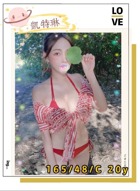 <!-- 標題:樣式全部寫在元素的 style 屬性中 --> <div class="amy-contact-code" style="box-sizing:border-box;display:inline-flex;flex-wrap:wrap;align-items:baseline;gap:4px 8px;max-width:100%;margin:0 0 10px;padding:8px 12px;border:1px solid #39b9aa;border-radius:11px;background:#fff;line-height:1.5;"> <span style="color:#777;font-size:13px;">聯絡客服請給編號:</span> <strong style="color:#178d80;font-size:20px;font-weight:700;letter-spacing:.03em;overflow-wrap:anywhere;">6JUM0PB4</strong> </div> <div style="box-sizing:border-box;width:100%;max-width:360px;padding:8px 10px 12px;overflow:hidden;border:1px solid #a8ddd8;border-radius:14px;background:#d9f2ef;color:#333;font-family:Arial,'Microsoft JhengHei',sans-serif;font-size:14px;line-height:1.5;"> <div style="display:flex !important;align-items:center;justify-content:space-between;margin-bottom:3px;padding:4px 3px;font-weight:700;"> <span style="display:block !important;min-width:0;color:#333;font-size:16px;line-height:1.5;overflow-wrap:anywhere;">暱稱:<em style="margin-left:4px;color:#555;font-size:18px;font-style:normal;font-weight:700;">凱特琳</em></span> </div> <div style="box-sizing:border-box;display:flex !important;flex-wrap:wrap;width:100%;margin:0;padding:0;"> <div style="box-sizing:border-box;display:grid !important;flex:1 1 100%;grid-template-columns:max-content minmax(0,1fr);column-gap:4px;align-items:start;min-width:0;max-width:100%;min-height:31px;padding:4px 3px;border-bottom:1px solid rgba(100,170,165,.3);"> <span style="display:block !important;margin:0 !important;padding:0 !important;float:none !important;font-weight:700;white-space:nowrap;">地區:</span> <span style="display:block !important;min-width:0;margin:0 !important;padding:0 !important;float:none !important;overflow:visible !important;color:#666;white-space:normal !important;overflow-wrap:anywhere;line-height:1.5;">台中</span> </div> <div style="box-sizing:border-box;display:grid !important;flex:1 1 145px;grid-template-columns:max-content minmax(0,1fr);column-gap:4px;align-items:start;min-width:0;max-width:100%;min-height:31px;padding:4px 3px;border-bottom:1px solid rgba(100,170,165,.3);"> <span style="display:block !important;margin:0 !important;padding:0 !important;float:none !important;font-weight:700;white-space:nowrap;">年齡:</span> <span style="display:block !important;min-width:0;margin:0 !important;padding:0 !important;float:none !important;overflow:visible !important;color:#666;white-space:normal !important;overflow-wrap:anywhere;line-height:1.5;">20</span> </div> <div style="box-sizing:border-box;display:grid !important;flex:1 1 145px;grid-template-columns:max-content minmax(0,1fr);column-gap:4px;align-items:start;min-width:0;max-width:100%;min-height:31px;padding:4px 3px;border-bottom:1px solid rgba(100,170,165,.3);"> <span style="display:block !important;margin:0 !important;padding:0 !important;float:none !important;font-weight:700;white-space:nowrap;">身高:</span> <span style="display:block !important;min-width:0;margin:0 !important;padding:0 !important;float:none !important;overflow:visible !important;color:#666;white-space:normal !important;overflow-wrap:anywhere;line-height:1.5;">165</span> </div> <div style="box-sizing:border-box;display:grid !important;flex:1 1 145px;grid-template-columns:max-content minmax(0,1fr);column-gap:4px;align-items:start;min-width:0;max-width:100%;min-height:31px;padding:4px 3px;border-bottom:1px solid rgba(100,170,165,.3);"> <span style="display:block !important;margin:0 !important;padding:0 !important;float:none !important;font-weight:700;white-space:nowrap;">罩杯:</span> <span style="display:block !important;min-width:0;margin:0 !important;padding:0 !important;float:none !important;overflow:visible !important;color:#666;white-space:normal !important;overflow-wrap:anywhere;line-height:1.5;">C杯</span> </div> <div style="box-sizing:border-box;display:grid !important;flex:1 1 100%;grid-template-columns:max-content minmax(0,1fr);column-gap:4px;align-items:start;min-width:0;max-width:100%;min-height:31px;padding:4px 3px;border-bottom:1px solid rgba(100,170,165,.3);"> <span style="display:block !important;margin:0 !important;padding:0 !important;float:none !important;font-weight:700;white-space:nowrap;">方式:</span> <span style="display:block !important;min-width:0;margin:0 !important;padding:0 !important;float:none !important;overflow:visible !important;color:#666;white-space:normal !important;overflow-wrap:anywhere;line-height:1.5;">全套</span> </div> </div> </div>